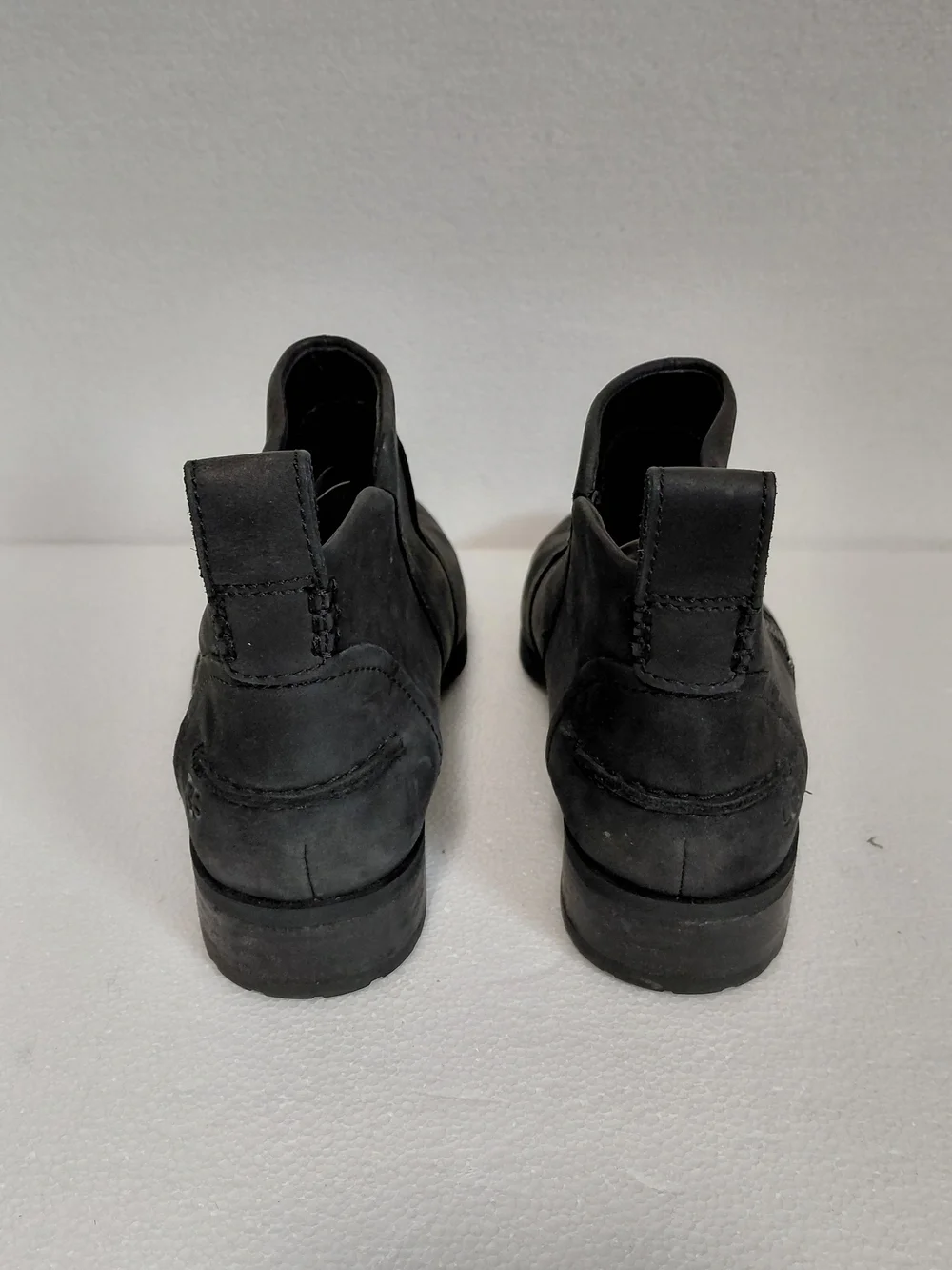 UGG Men's Black Nubuck Chukka Boots with Side Zip